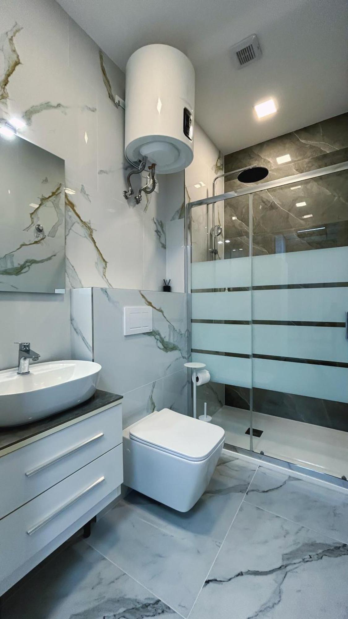 Loft Office 17 Hotel คาสเตล มักจิโอเร ภายนอก รูปภาพ